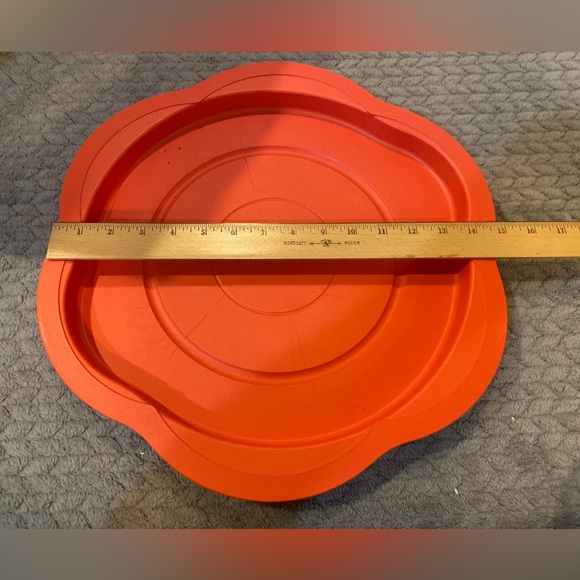 Tupperware Lazy Susan, orange color - Picture 1 of 4
